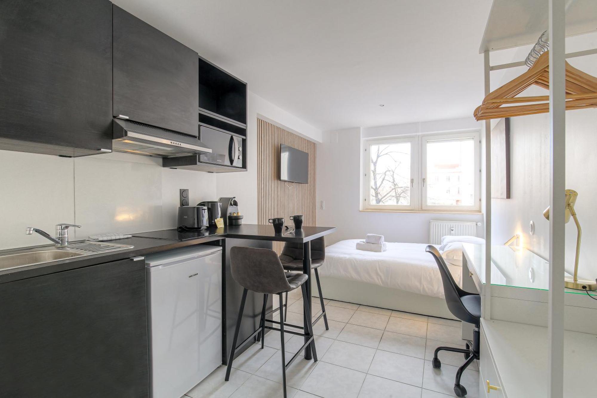 Appartement Lionne-stade Du Lou *